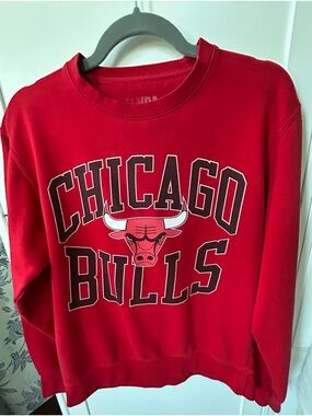 NBA Chicago Bulls Red Crewneck Sweatshirt